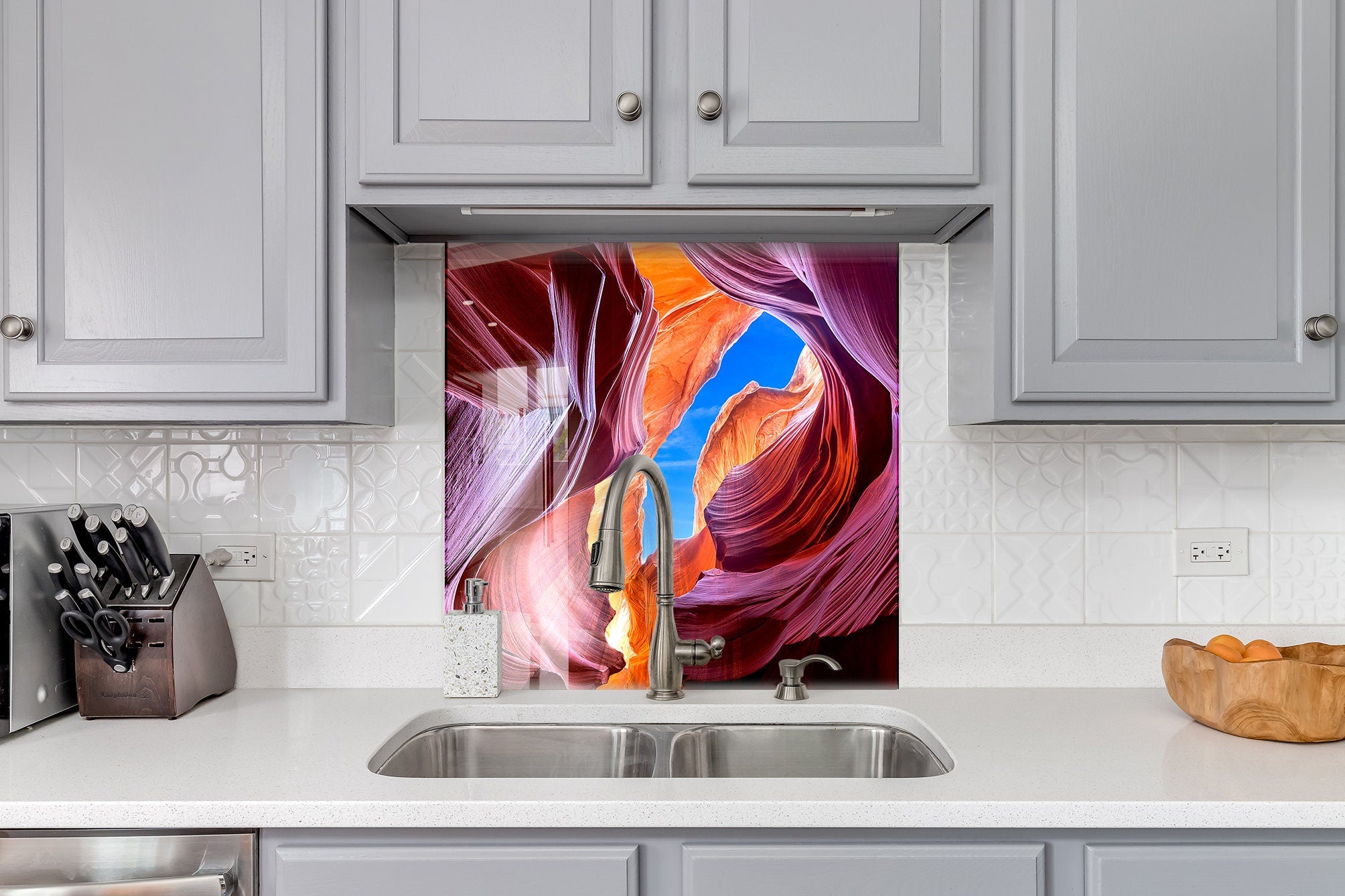 Antelope Canyon Glass Kitchen Backsplash | Backsplash Artworks ...